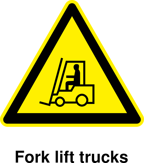 Danger Sign, Symbol, Safety, Cartoon, Signs, Danger - Logo Forklift Png (637x720)