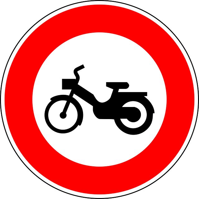 Traffic Sign, Sign, Regulatory Sign - Señales De Trafico Peaton (640x640)