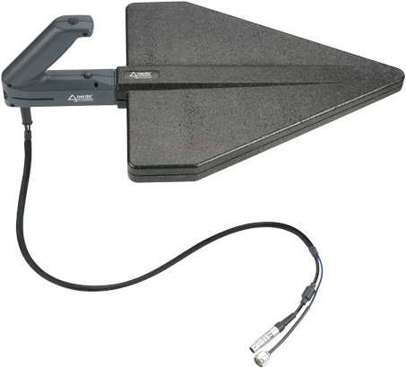 Log-periodic Antenna - Cable (640x425)