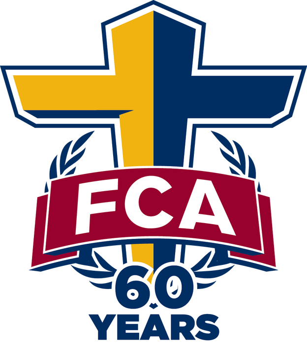 Raider Fca - Fellowship Of Christian Athletes Logo Png (624x700)