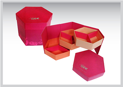 กล่อง ครีม ทรง 6 เหลี่ยม (400x400)