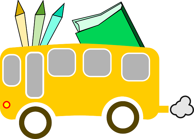 Clip Art Of Bus - August Clip Art Free (640x460)