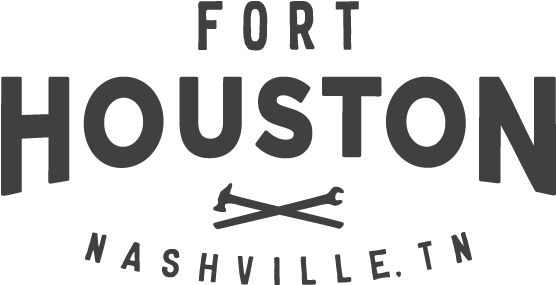 This Is A Shared Space With A Full Wood, Metal, & Print/screen - University Of Houston Bauer (600x350)