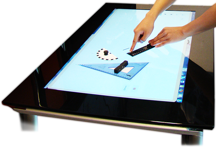 A User Interacting With Tangeo - Tangible User Interfaces (692x472)