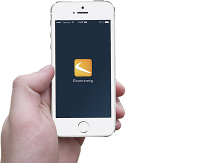 Hand Iphone - Gps Game (400x326)
