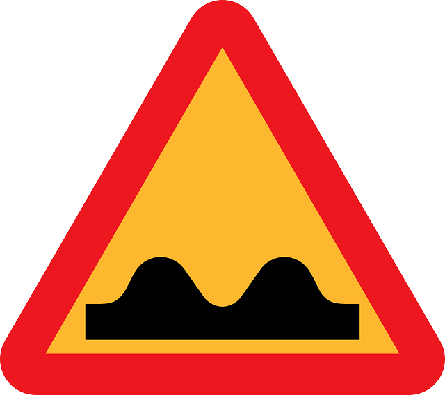 Transportation Sign, Cartoon, Signs, Ahead, Traffic, - Speed Breaker Sign Board (640x568)