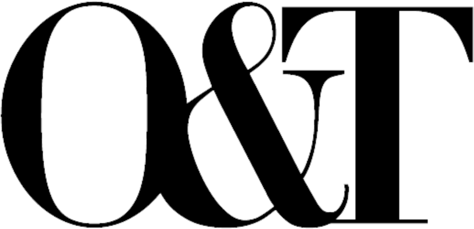 Cafepress Ampersand Square Canvas Pillow (1600x1200)