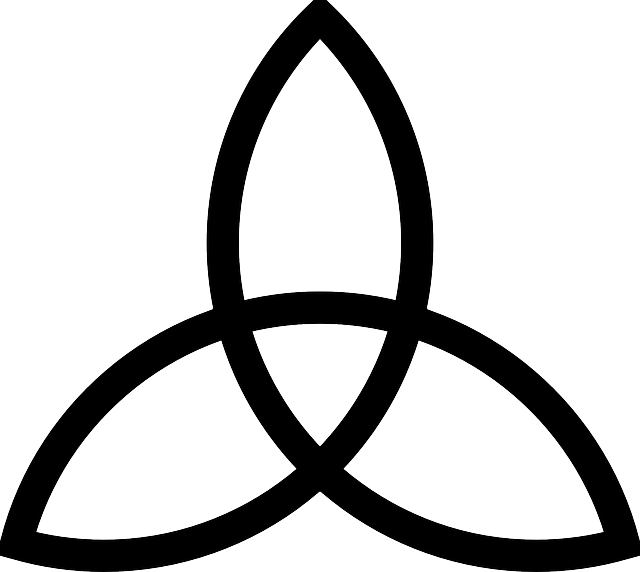 Celtic Knot Clipart Simple - Celtic Symbol For Balance (640x572)