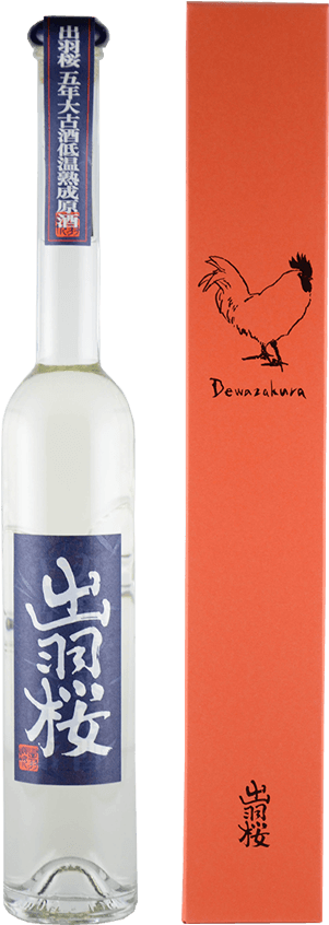 Dewazakura Eto-bottle 5 Years Old - Vodka (800x870)