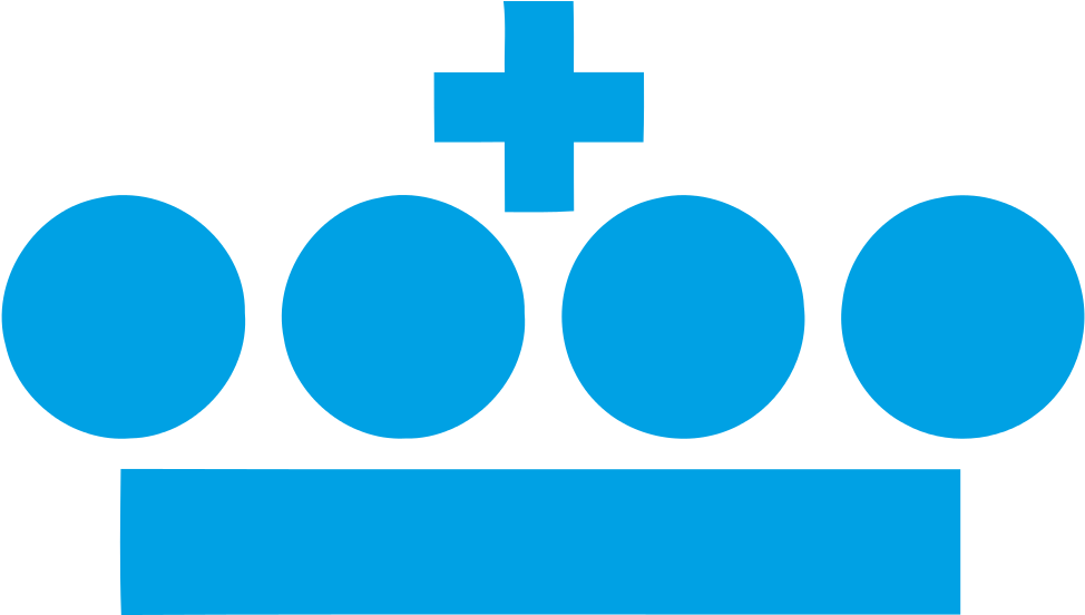 Точки клм лежат на одной прямой км. Треугольник pqr. Klm cityhopper логотип. Три точки klm. Три точки klm.