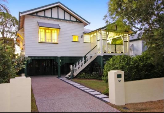3 Bedroom Queenslander House - Villa (800x533)