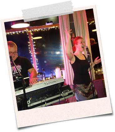 Jools Coverband - Picture Frame (368x422)