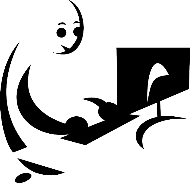 Person On Computer Clip Art (640x615)