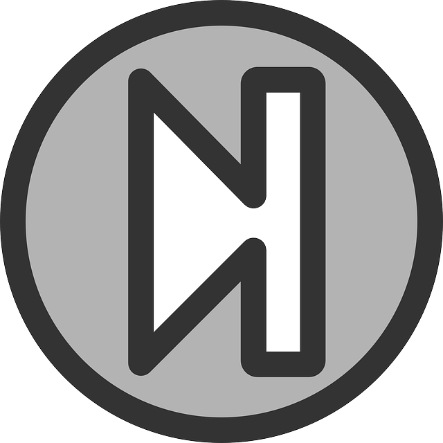 Action Stop, Flat, Right, Arrow, End, Step, Player, - Thievery Corporation Babylon Rewound (640x640)