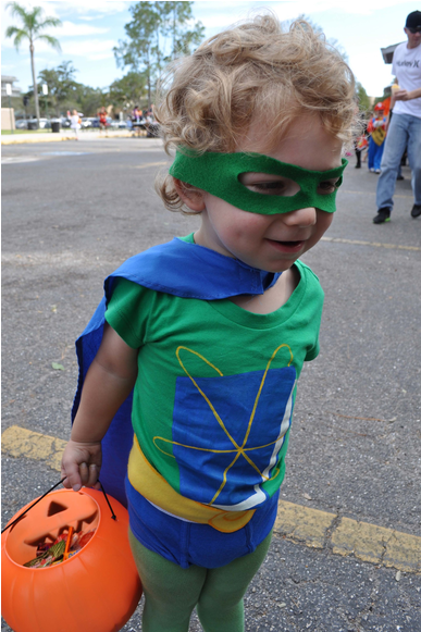 Kelton Hillard, 2, Was Excited To Have A Lollipop - Toddler (870x580)