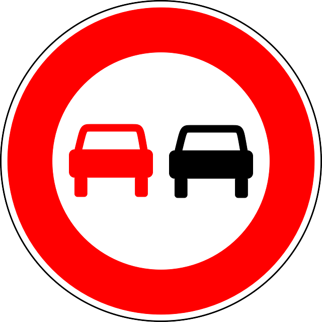 Traffic Sign, Sign, Regulatory Sign - Youtube Circle Logo Png (640x640)