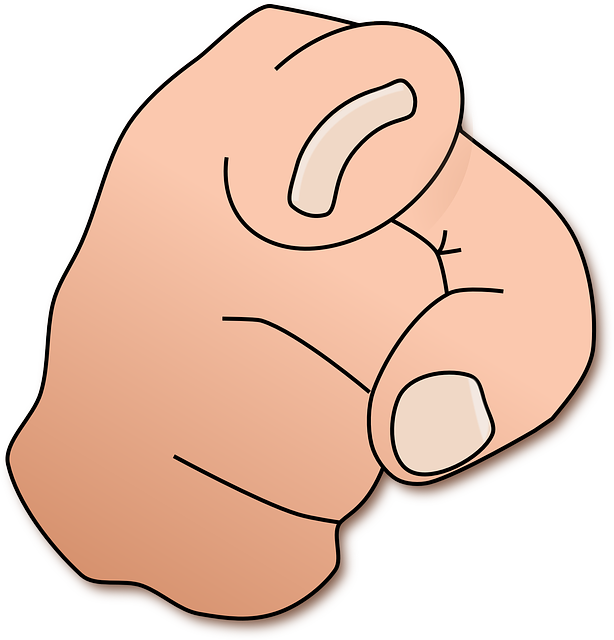 Pointing Finger - Finger Pointing At You Clipart (570x594)