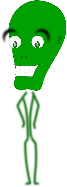 Alien, Standing, Space, Creature, Ufo, Invaders - Clip Art (320x640)
