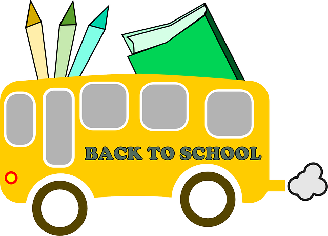 The New Student Tour On August 16th, At - August Clip Art Free (640x460)