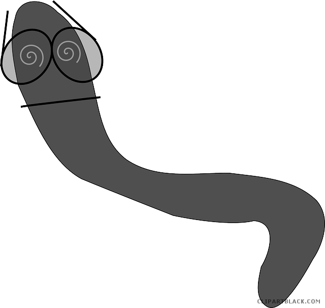 Cartoon Worm Animal Free Black White Clipart Images - Worm Clip Art (640x606)