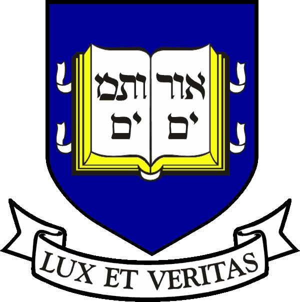Yale Coat Of Arms (600x604)