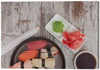 Quadro Em Tela Sushi Em Uma Placa Redonda Sobre O Fundo - California Roll (400x400)