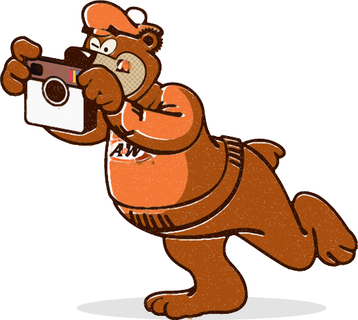 Rooty Taking Picture - A&w Bear Png (523x468)