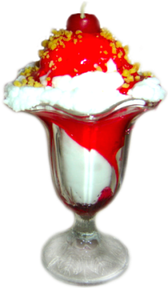 Strawberry Ice Cream Sundae - Sundae (600x450)
