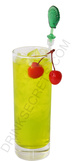Midori Sour Cocktail Image - Sour Drinks (450x600)
