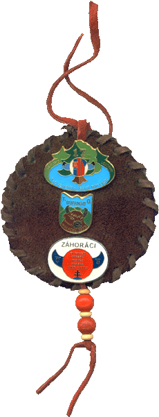 Na Jeseň V Septembri Sa Zhosťujú Spolu S Ďalšími Trampskými - Badge (262x630)