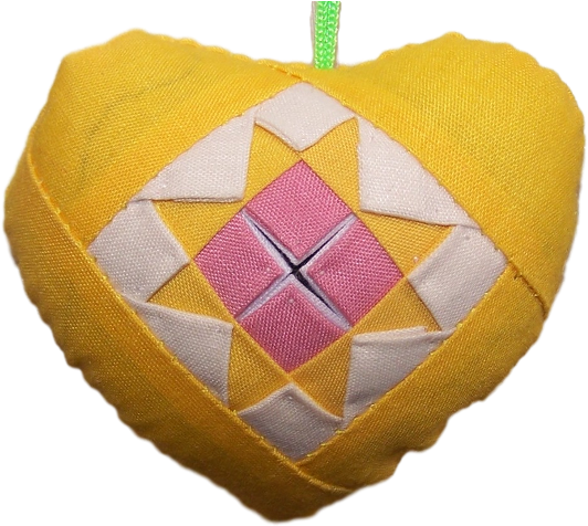 Yellow Heart Patchwork Ornament - Patchwork (539x480)