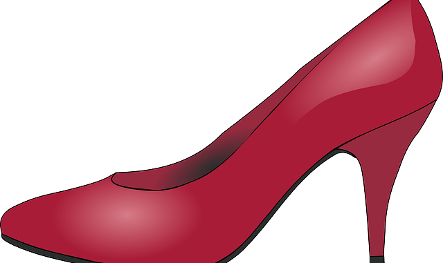Prayers To Recover My Stolen Shoes In The Dream - Cartoon High Heel Shoes (640x381)