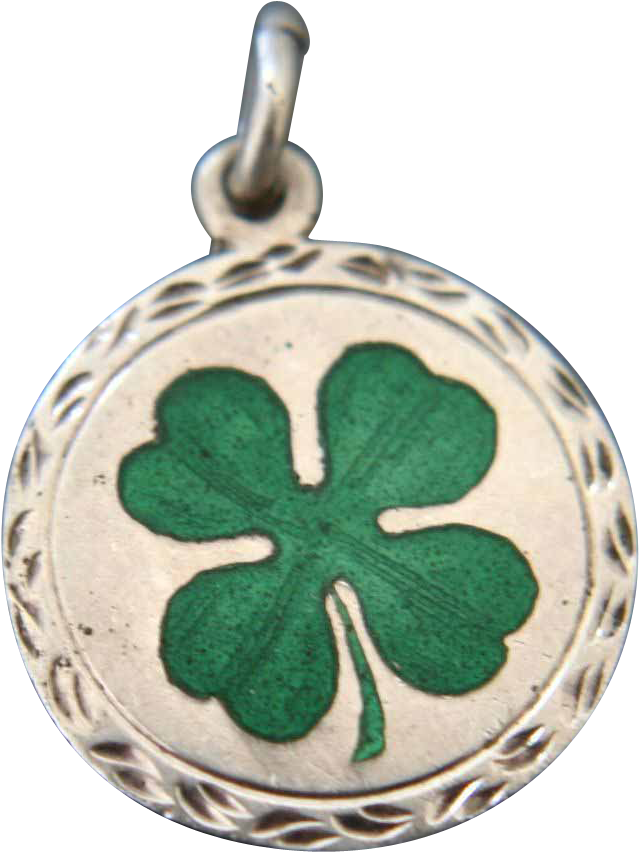 Ustar - Locket (851x851)