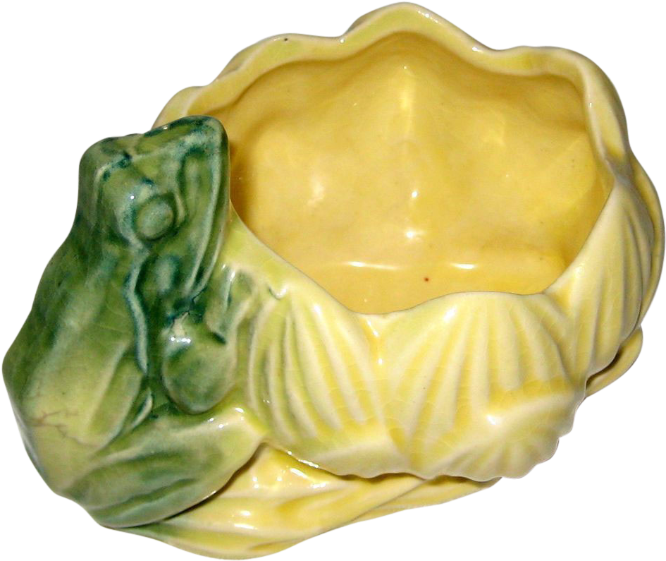 1940's Frog With Yellow Waterlily Or Lotus Planter - Yellow Water-lily (944x944)