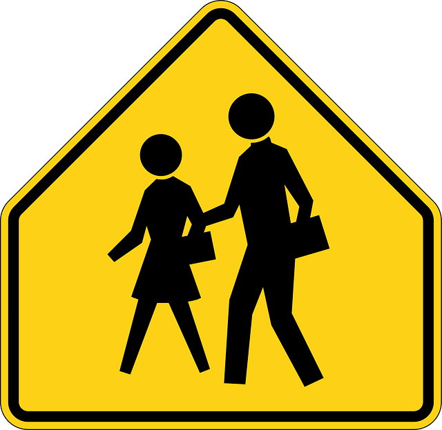 Footpath Pedestrians, Walkway, Sidewalk, Footway, Footpath - School Zone Sign (739x720)