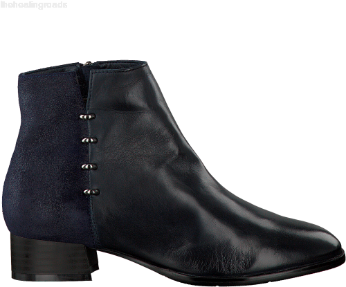 Women's Boots (500x500)