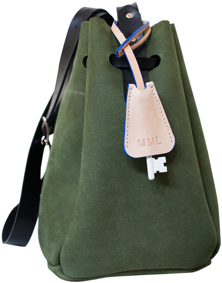 With Normal Wear, Veg Tan Leather Will Eventually Turn - Shoulder Bag (498x746)