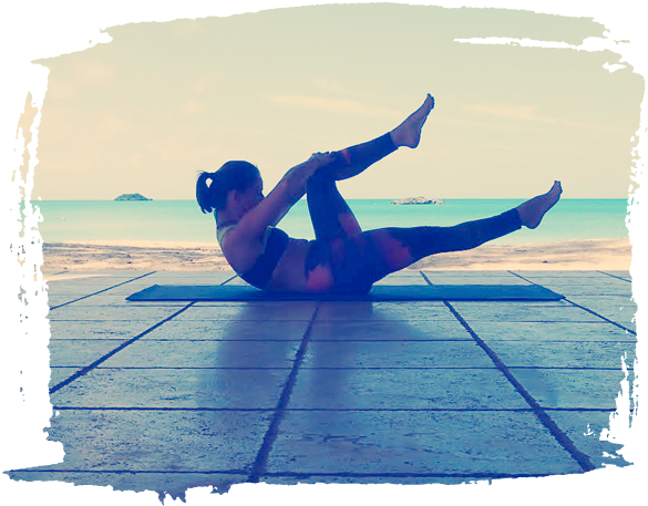 Pilates At The Beach With Tiffany And Melissa - Leisure (661x497)