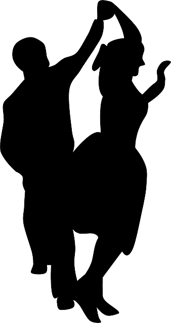 Silhoutees - Dancing Clipart Black And White (338x640)