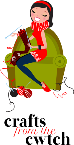 Illustration Of Woman Sitting In Sofa Knitting Traditional - Eagle Ranch Golf Course (250x500)