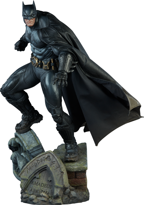 Batman Premium Format Statue - Batman (480x681)
