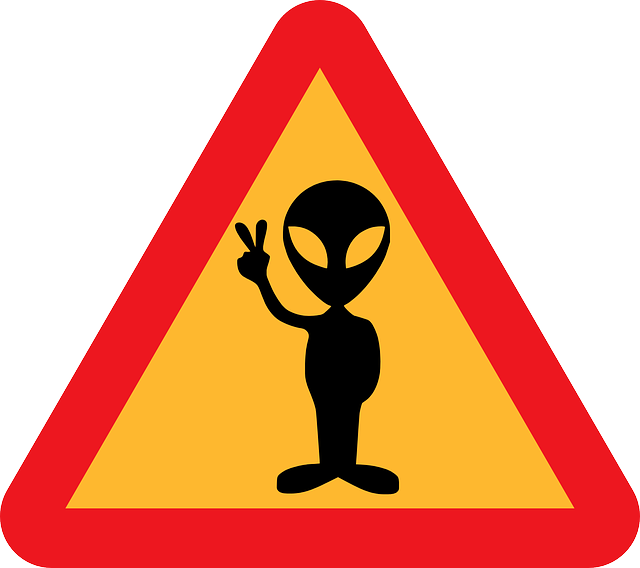Sign, Symbol, Alien, Cartoon, Signs, Road, Street, - Aliens Png (640x568)