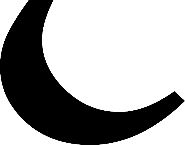 Half Moon, Moon, Sickle, Reaping Hook - Black And White Moon Silhouette (640x503)