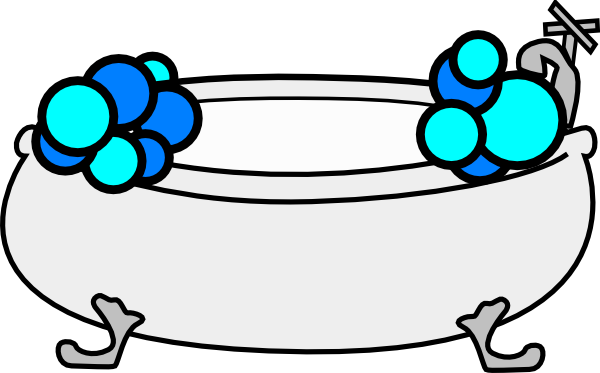 Bath Tub With Bubbles Clipart (600x373)