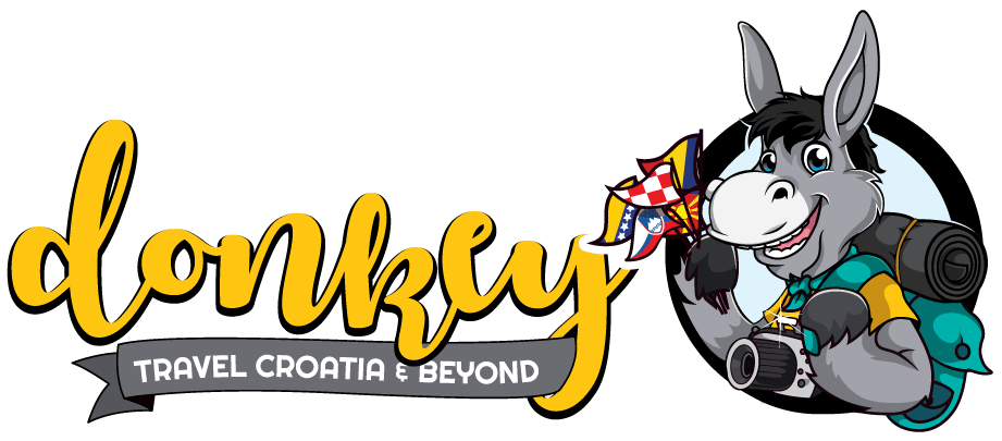 Croatia Blog Chasing The Donkey - Cartoon (1000x500)