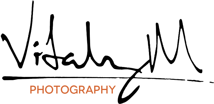 Orange County Los Angeles Wedding Photographer - Vm Photography Logo Png (884x422)
