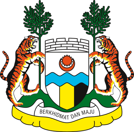 From Wikipedia, The Free Encyclopedia - Coat Of Arms Of Malaysia (440x435)