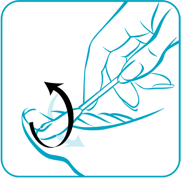 Dry Feet And Apply A Drop Of Mavala Cuticle Remover - Dry Feet And Apply A Drop Of Mavala Cuticle Remover (600x588)