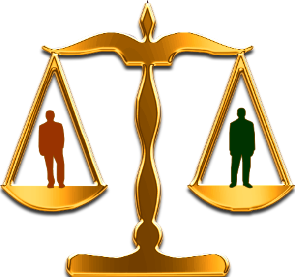 Scales Of Justice Clip Art (600x564)