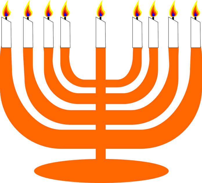 Top 10 Reasons Why It's Easier To Be Jewish At Christmas - Top 10 Reasons Why It's Easier To Be Jewish At Christmas (696x629)